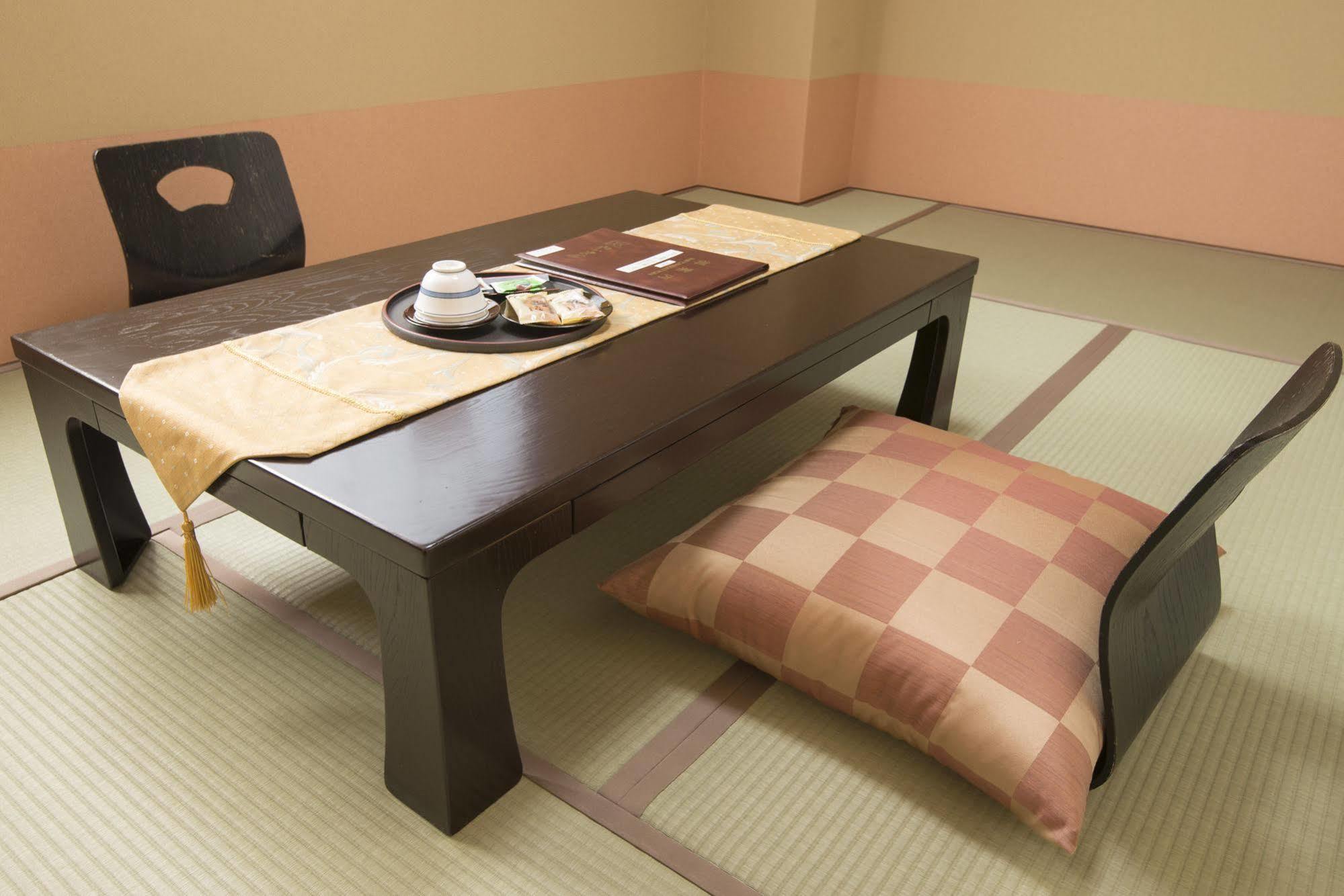 Tenpyo Ryokan Nara Bagian luar foto