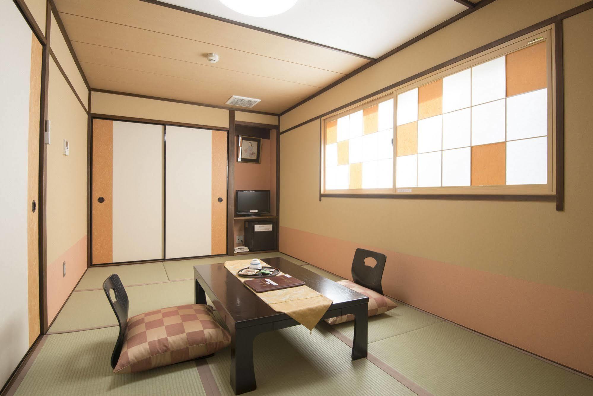 Tenpyo Ryokan Nara Bagian luar foto