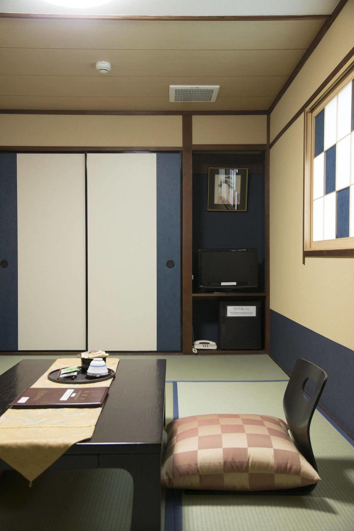 Tenpyo Ryokan Nara Bagian luar foto